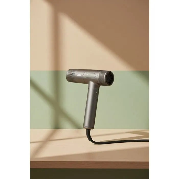 SOLIS Hair Dryer 21 cm Length 9 cm Width 23 cm Height 840 g
