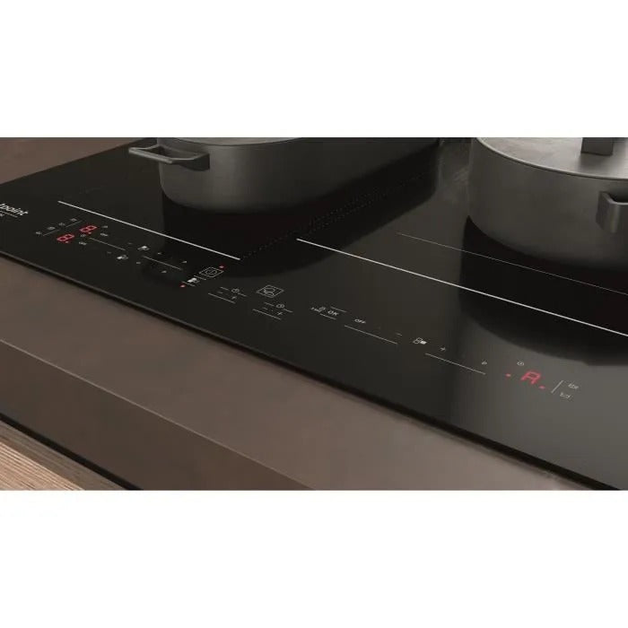HOTPOINT Induction Hob - 3 Zones - 59 x 51 cm - HB2760BNE - 7200W - Black
