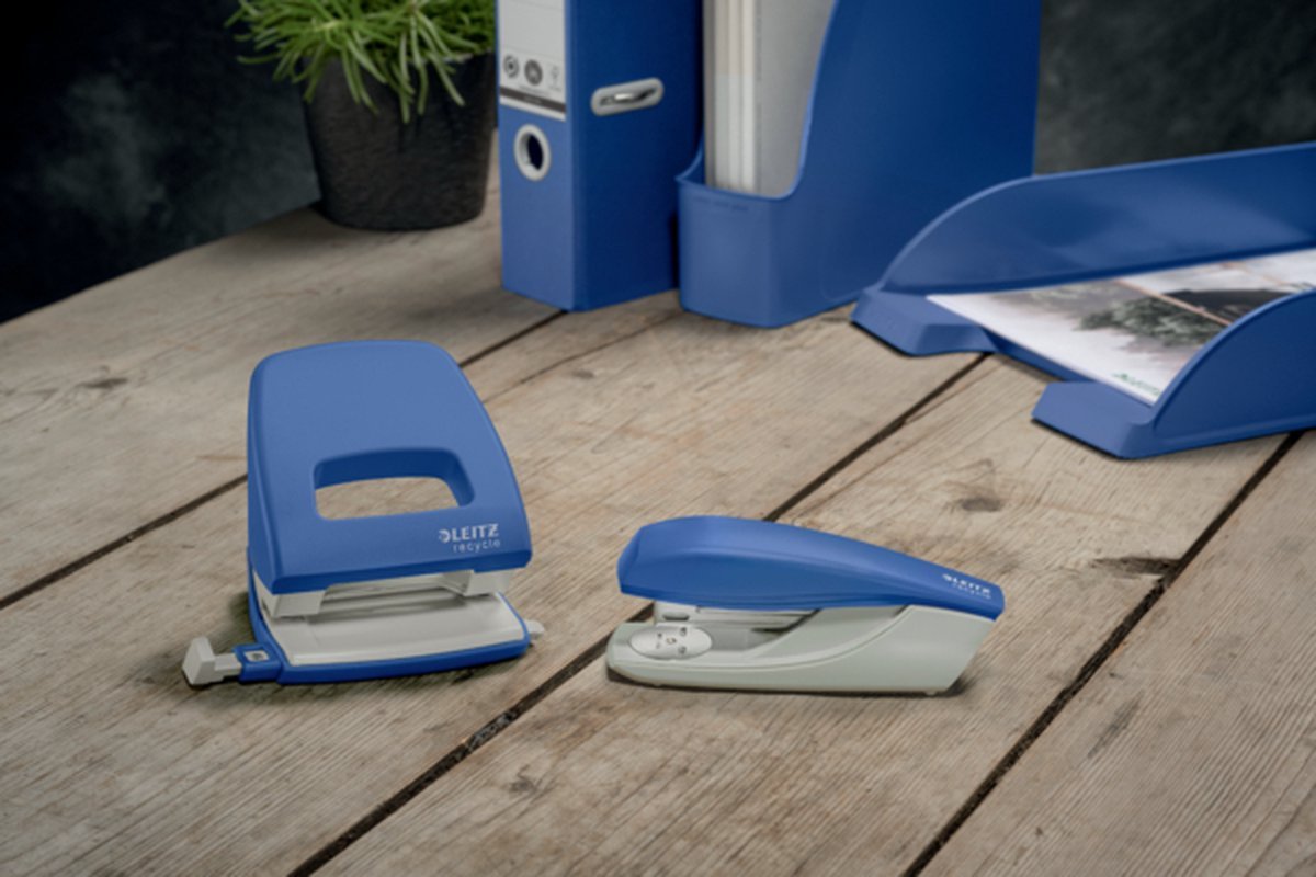 Leitz NeXXt - Standard Clinch Stapler - 100x P3 24/6 - 140x P3 26/6 - Metal - Plastic - 80 g/m² (5604-00-35)